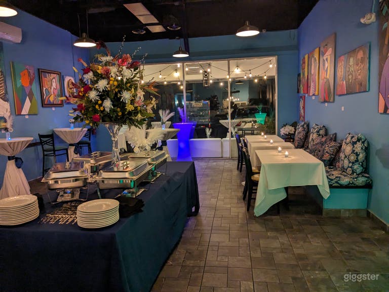  Hermoso y elegante espacio para eventos adornado con arte 