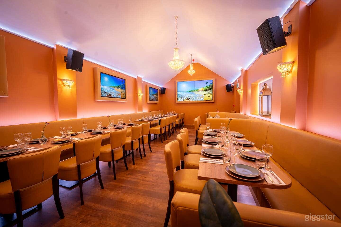 Private Function Room Photo 3