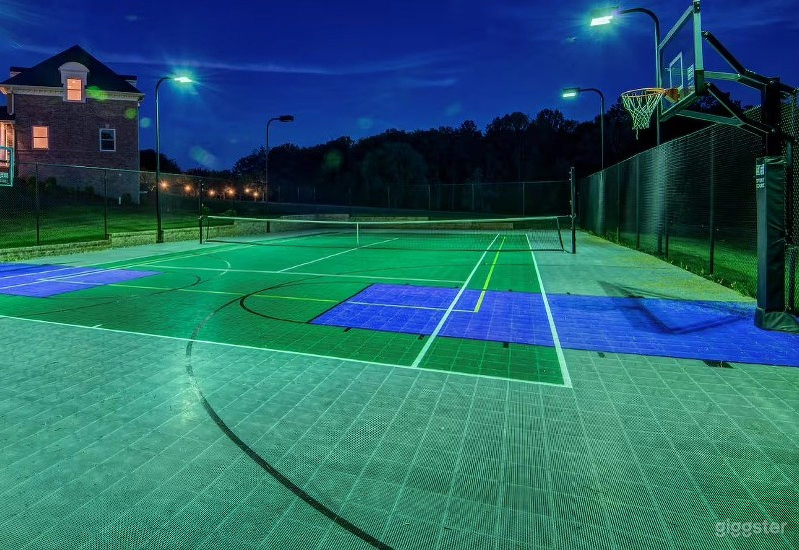 Tennis Court in Grand Estate Photo 3