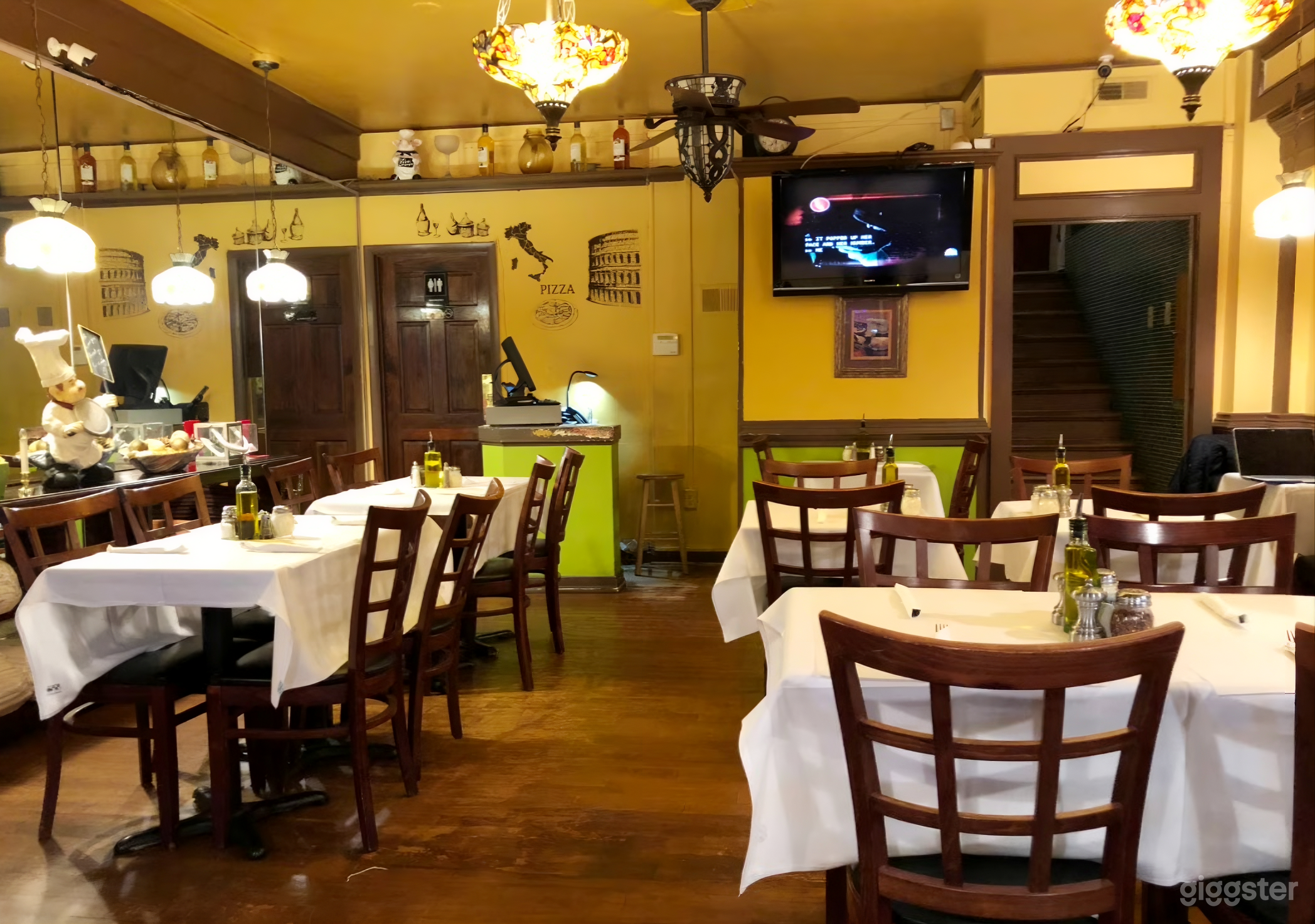 Authentic Italian Restaurant in Prime Location Photo 2