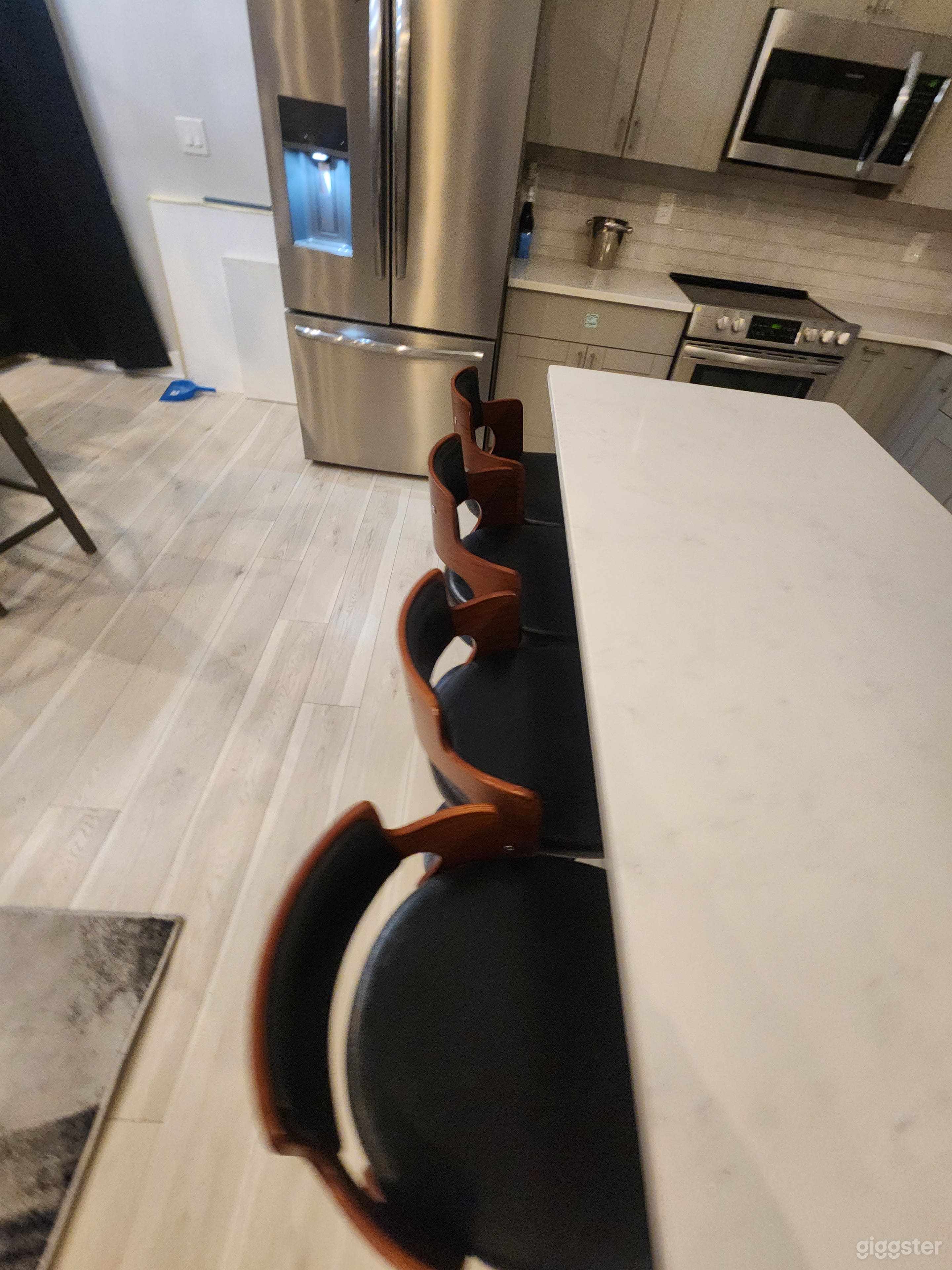 Luxury Home Customizable Photo 3