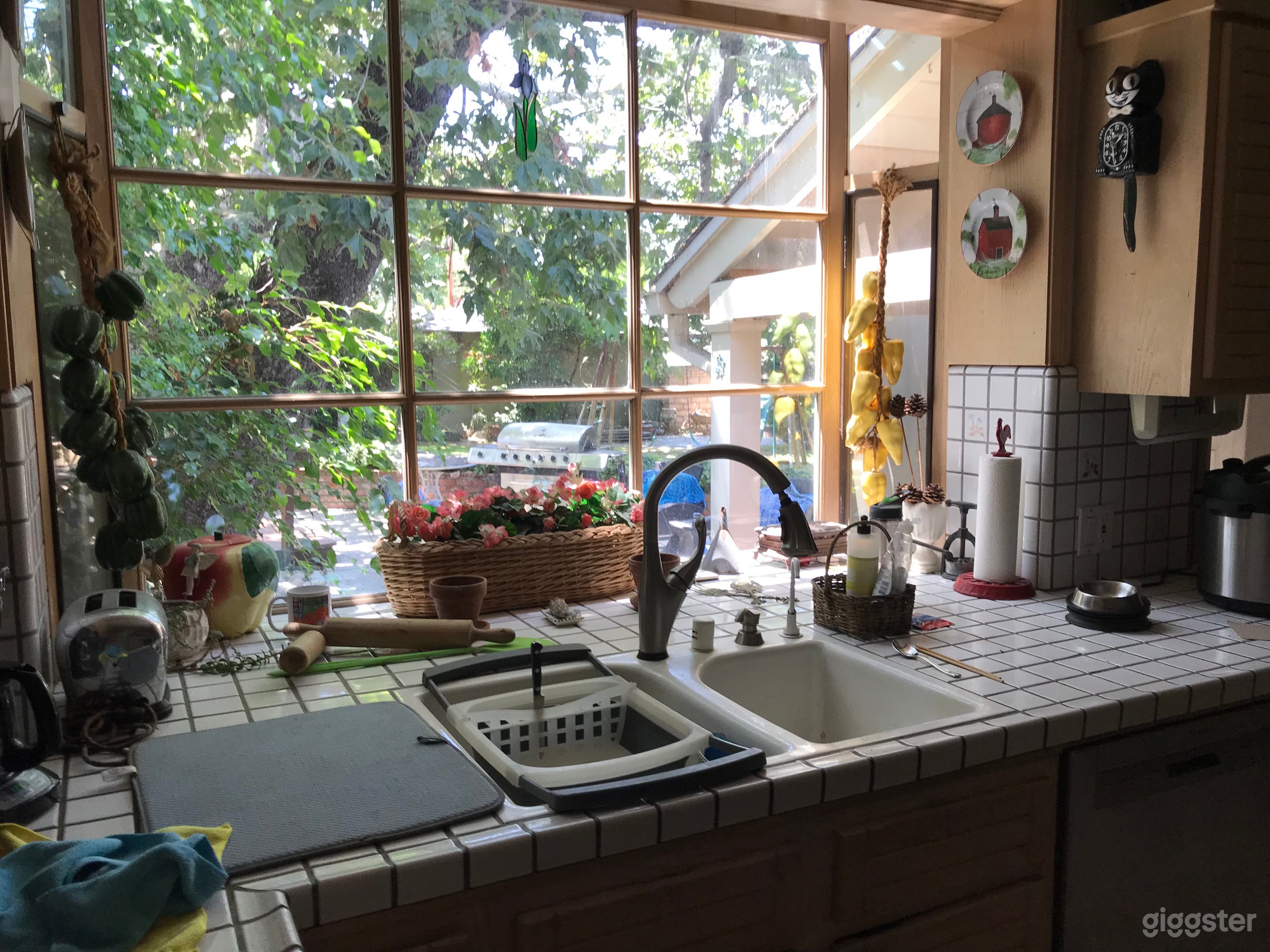 kitchen with bay window