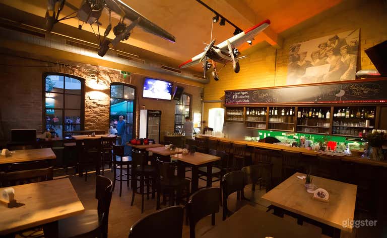  Erdgeschoss & Biergarten 