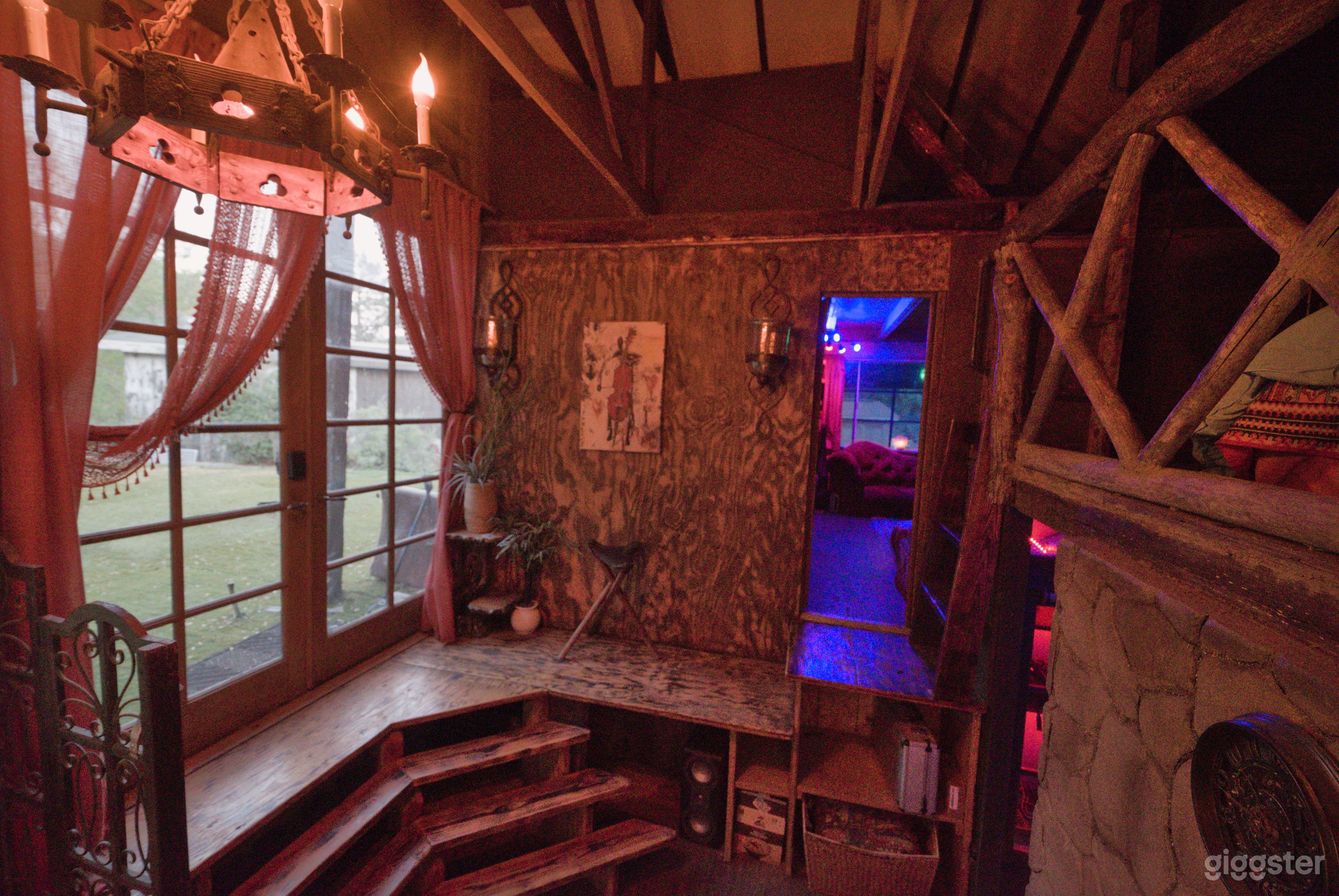 Artist Sanctuary – Rustic/Bohemian Interior Film Set Photo 3
