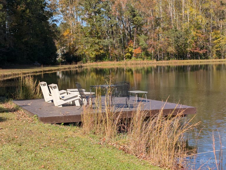  Beautiful Outdoor space next to small lake 