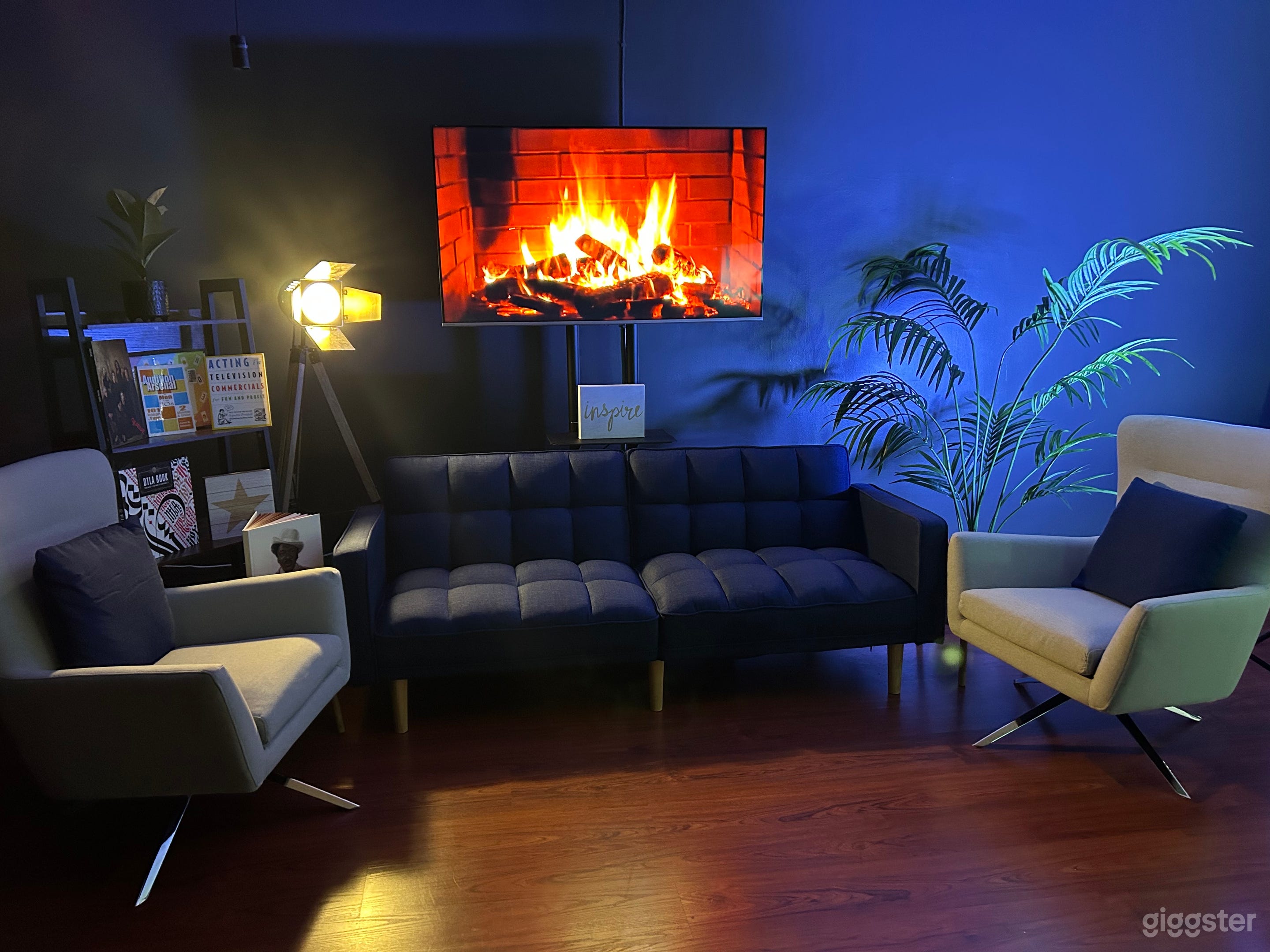 Film/Photography Creative Studio Photo 3