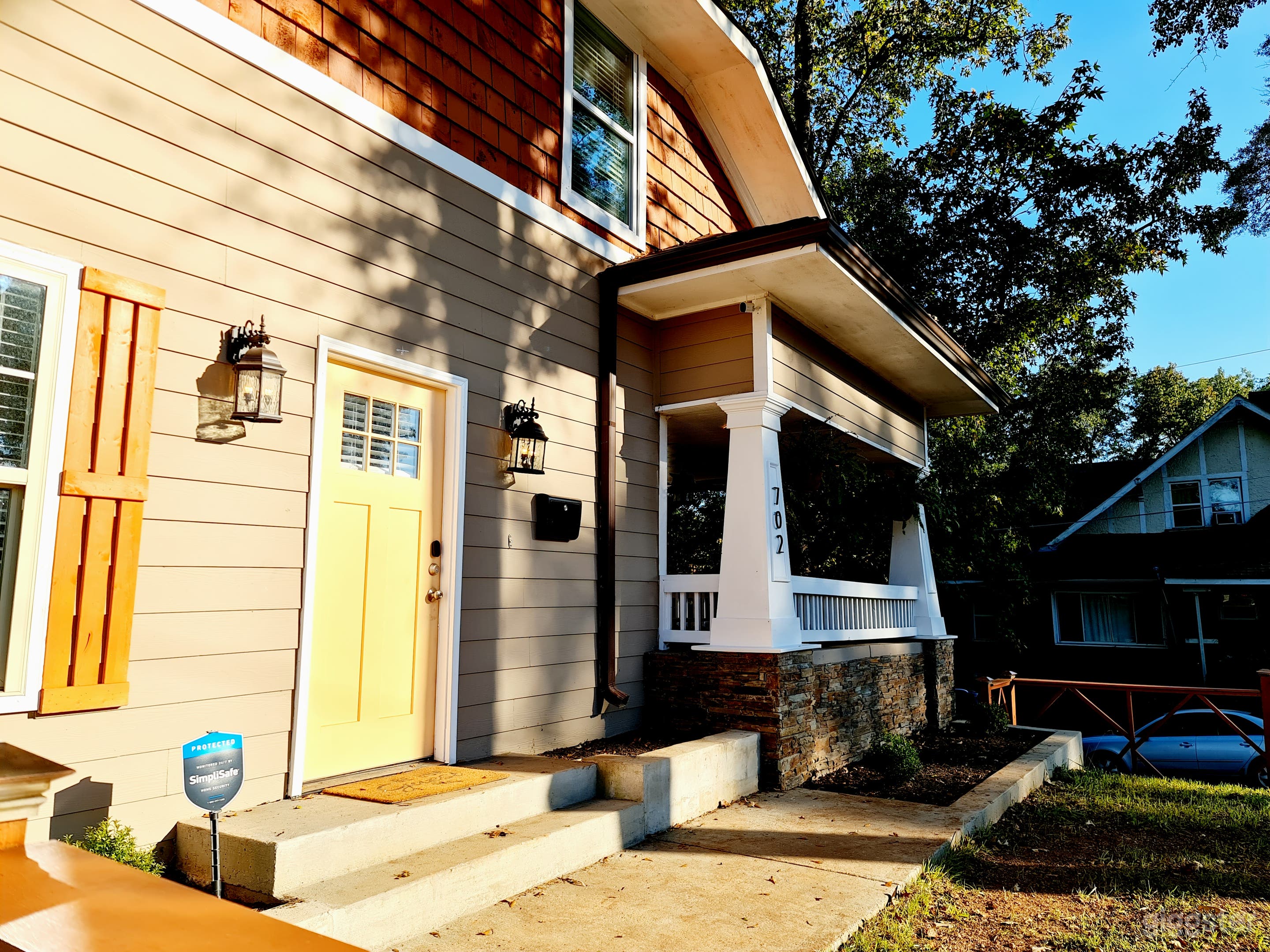 Private Event Space with Loft Photo 3