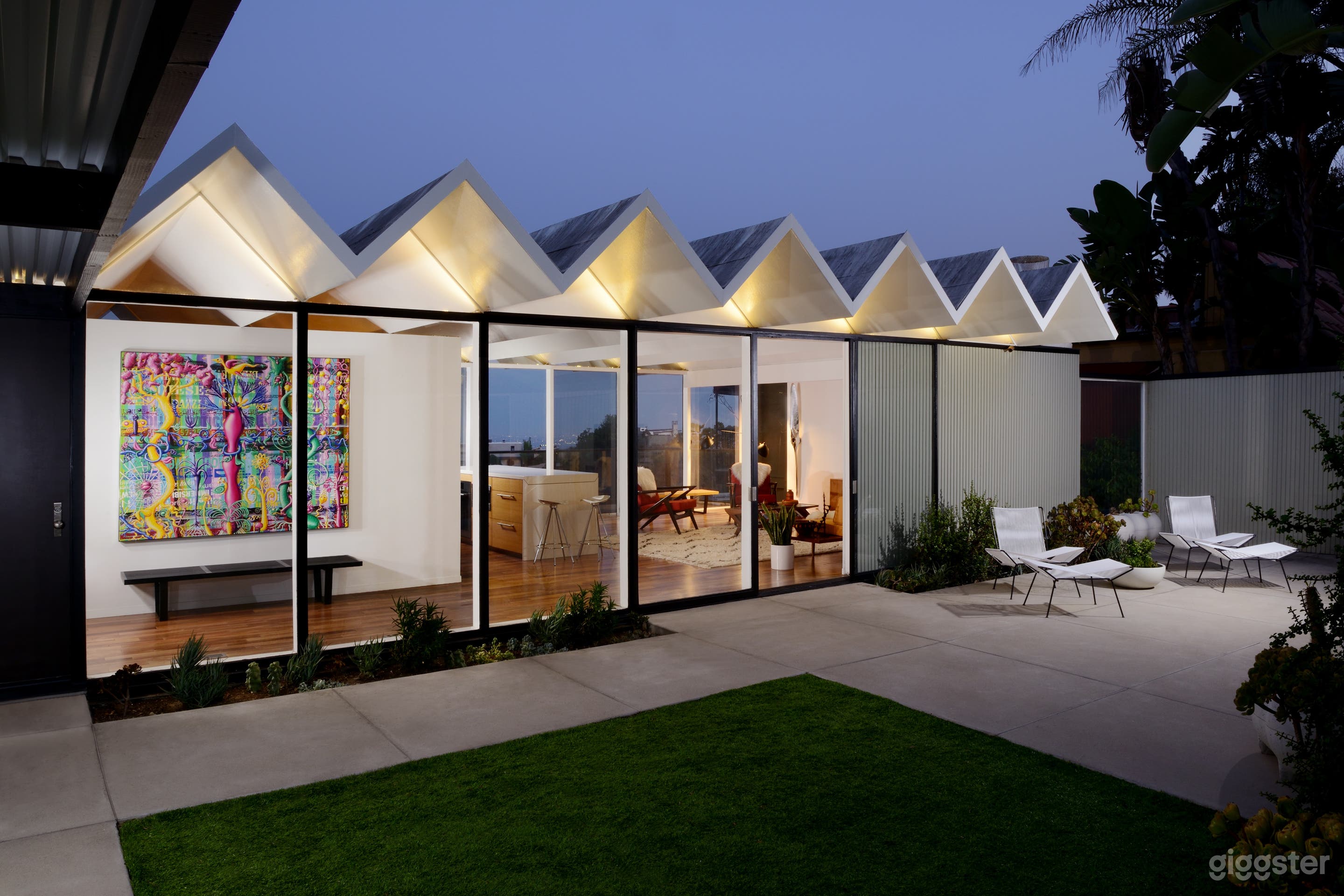 Hollywood Hills Mid Century Modern Architectural Photo 1