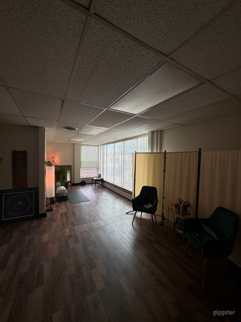  Yoga & Massage Studio 