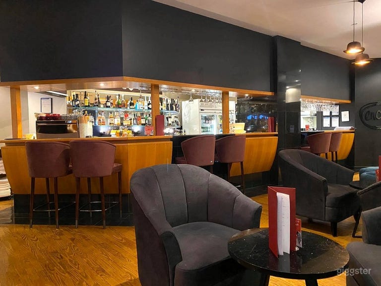  Modernes Hotelrestaurant, Bar & Lounge Bereich 