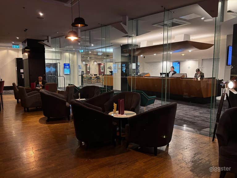  Modernes Hotelrestaurant, Bar & Lounge Bereich 