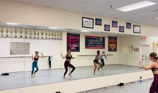 Virginia Beach's Premiere Dance Studio 2 Photo 4