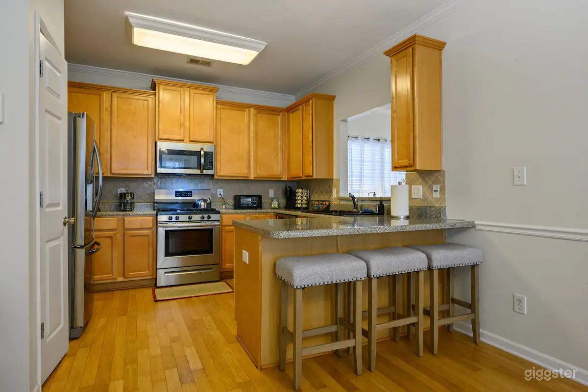 Spacious Serene 3BR Near LakePoint &amp; DT Acworth Photo 3