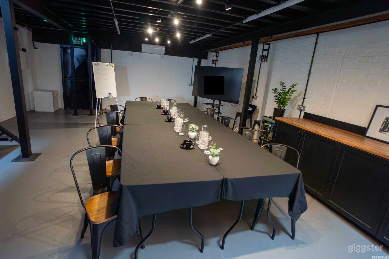 All In One Hire Out Space Photo 2
