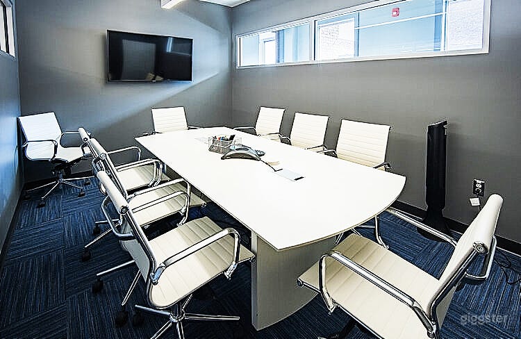 Hayduke - Meeting Room for 8 People Photo 1