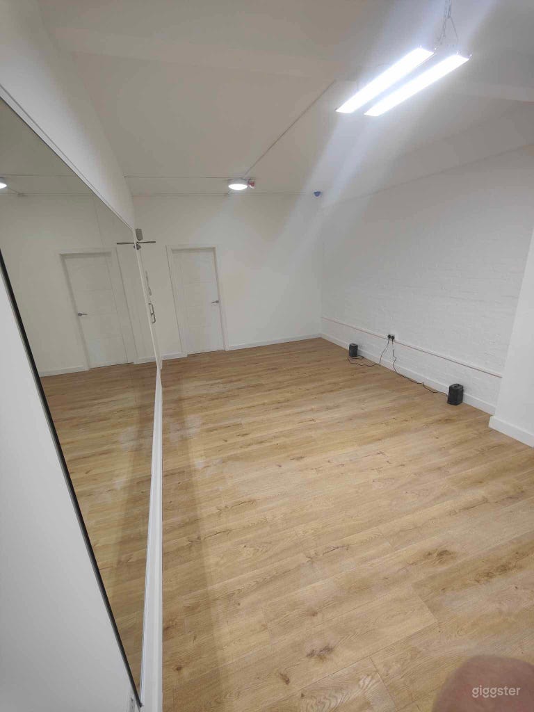  Dance Rooms Dalston studio 2 