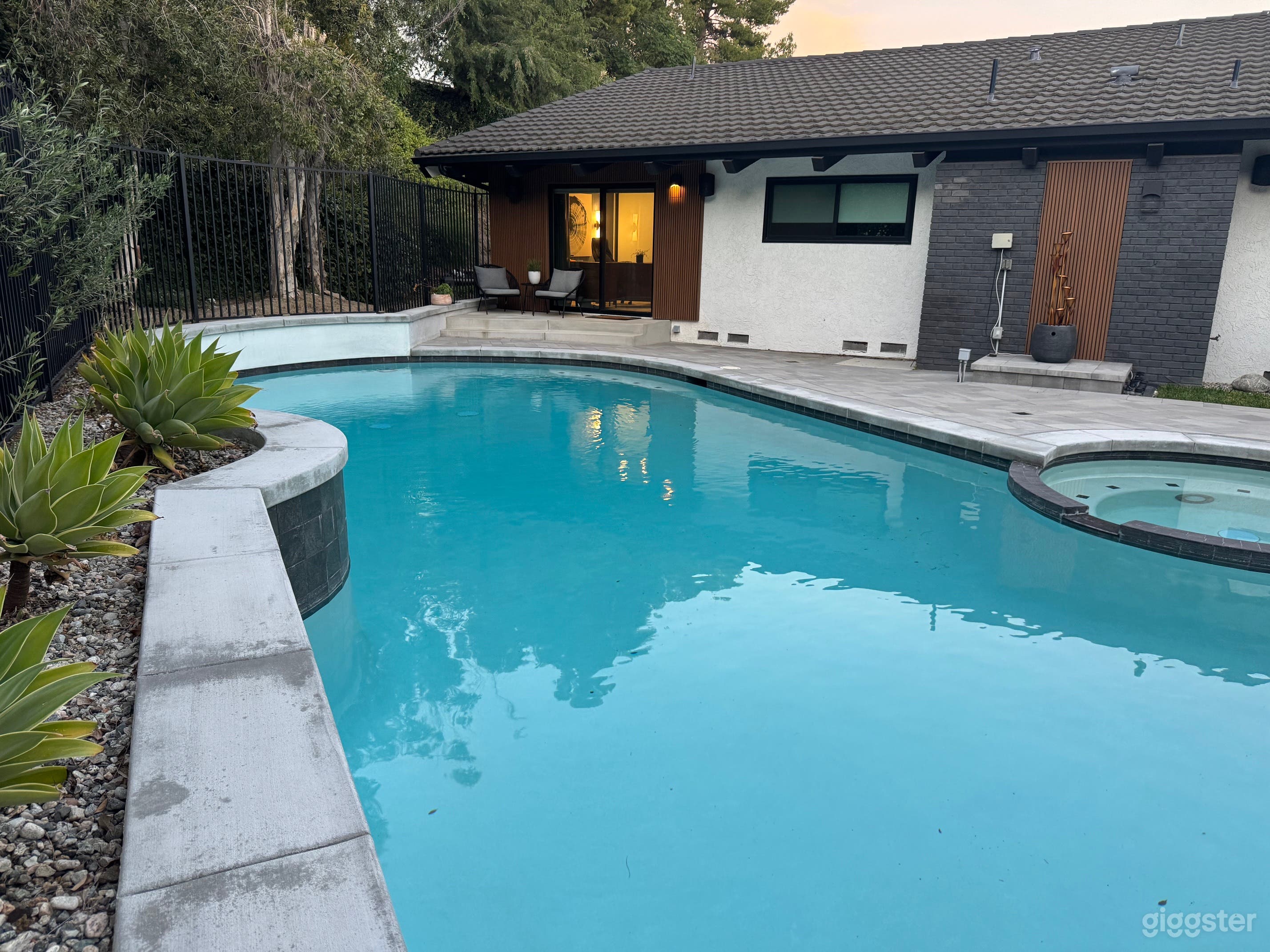 Private Pool Retreat Offers an Elevated Resort-Style Setting Photo 2