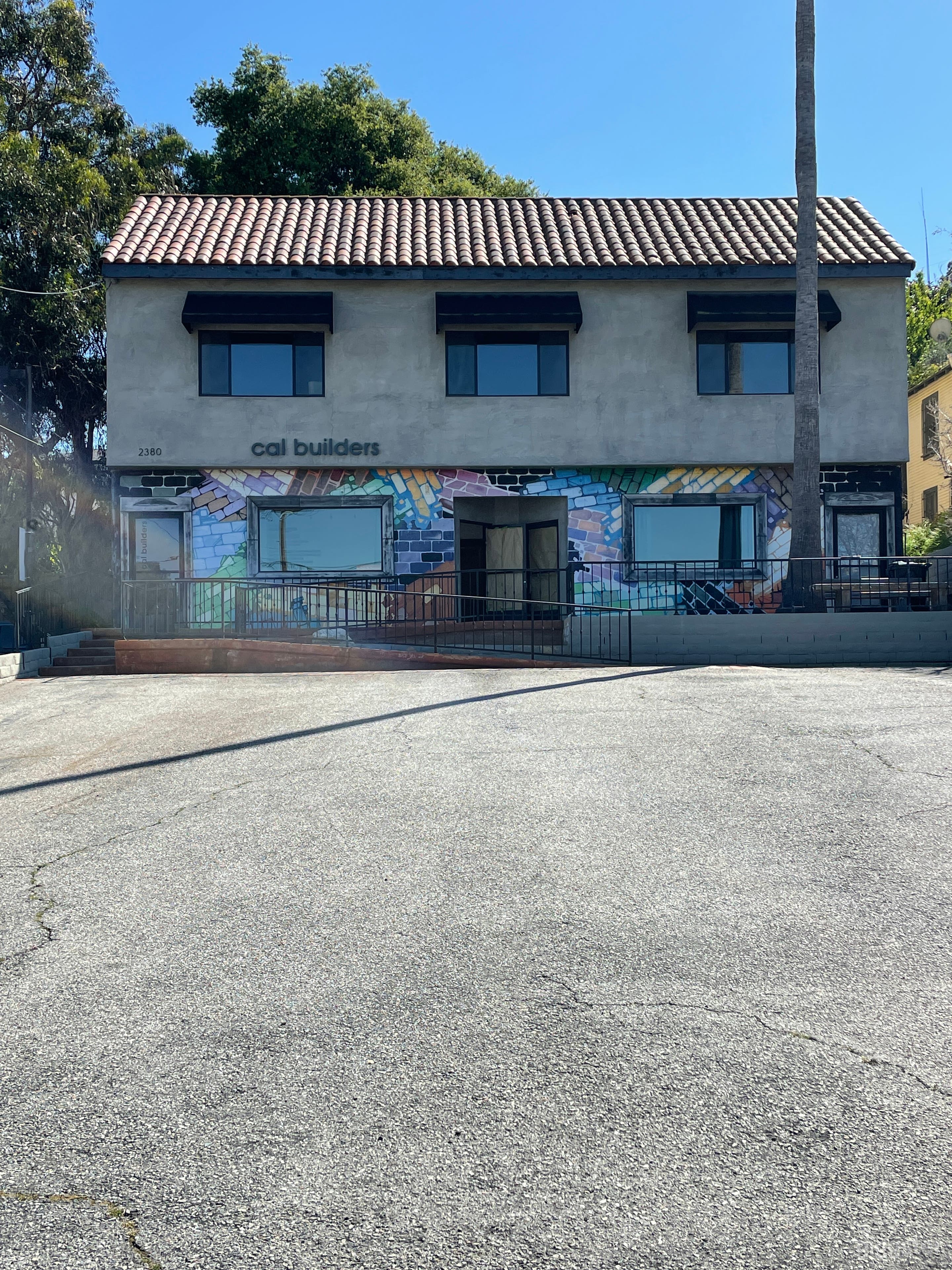 Production HomeBase for FILM/TV/PARKING/HOLDING Photo 2