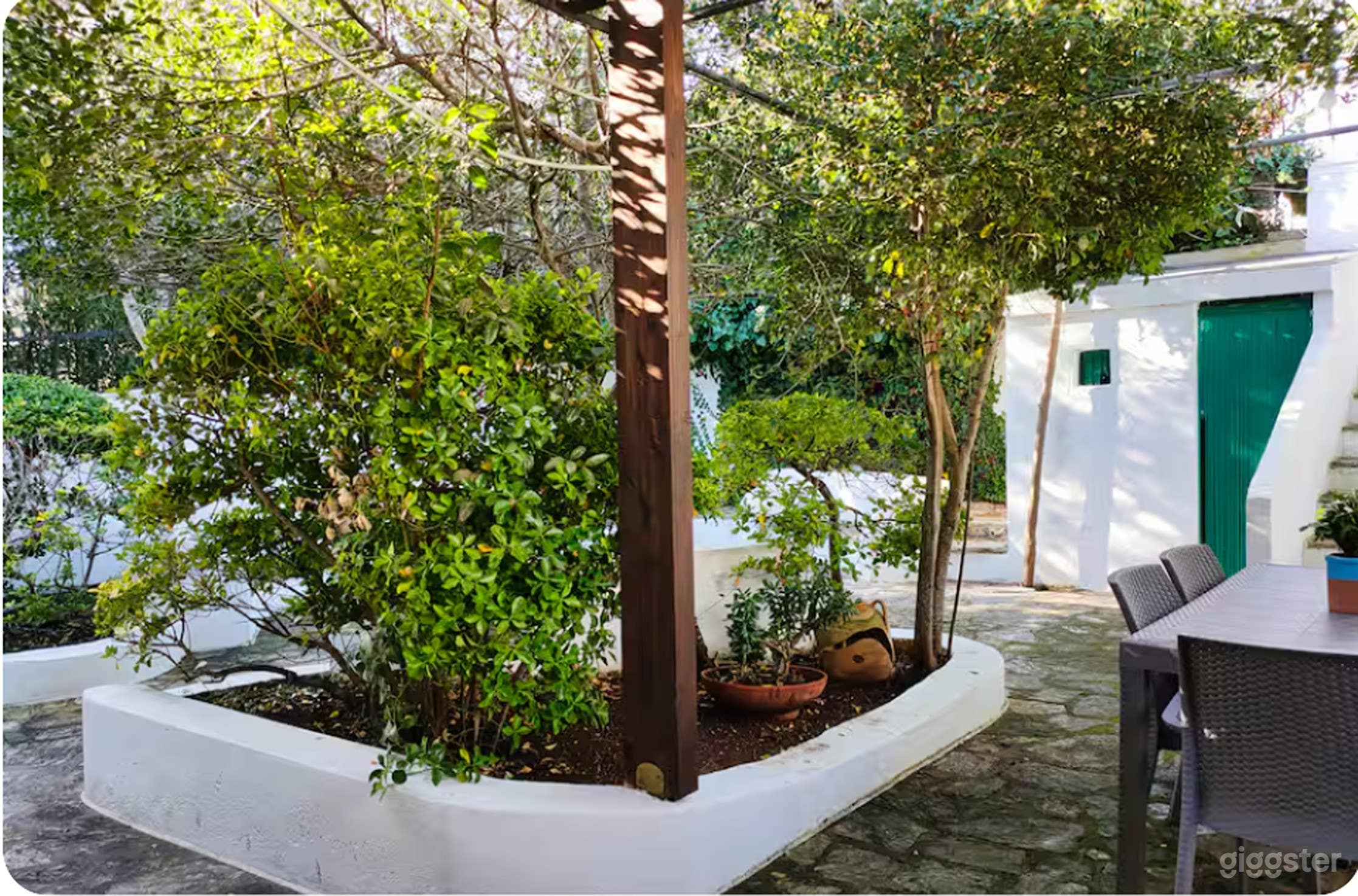 Foto di Terrazza con Vista Mare e Giardino Privato 3