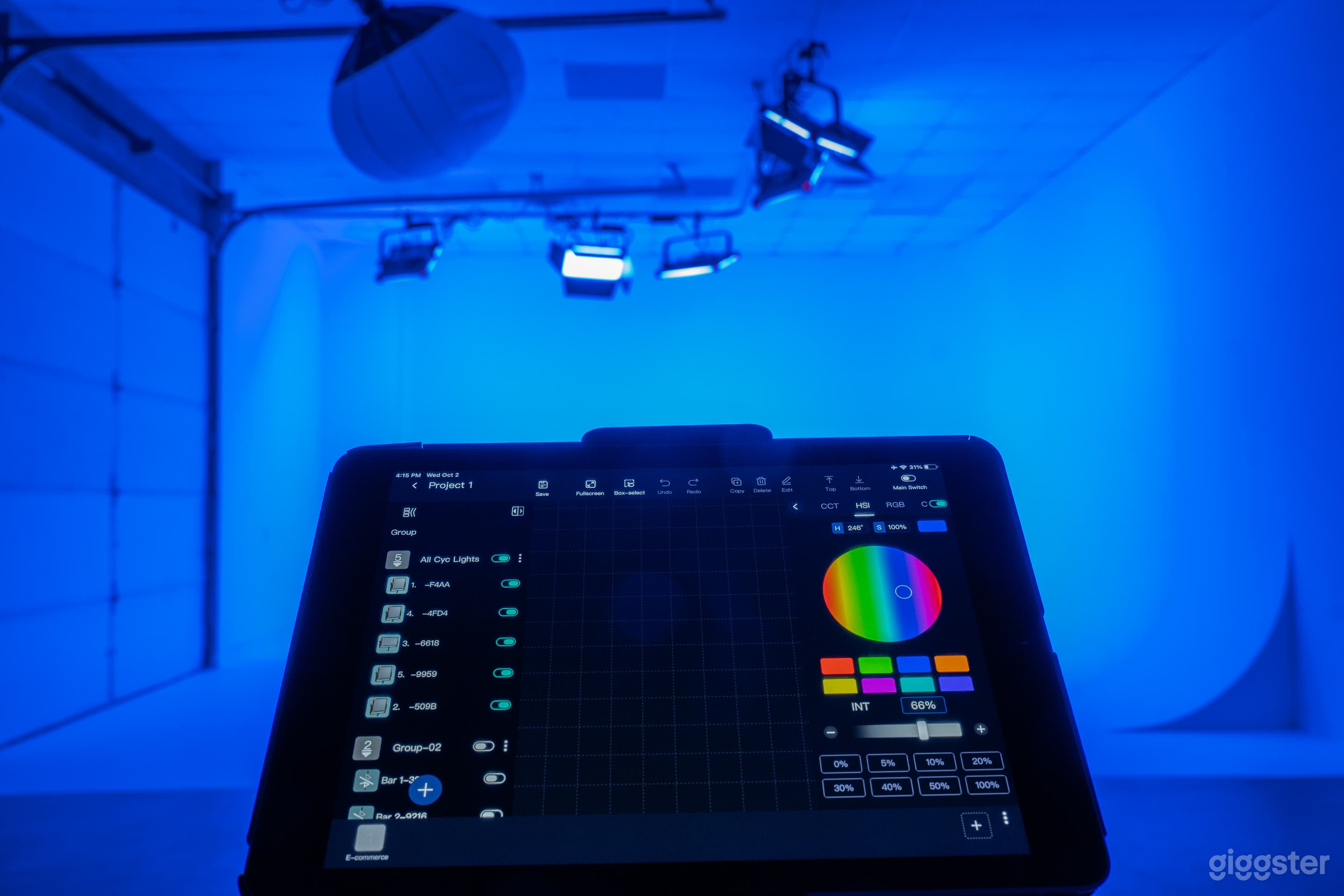 Video/Photo Studio with cyclorama wall Photo 4