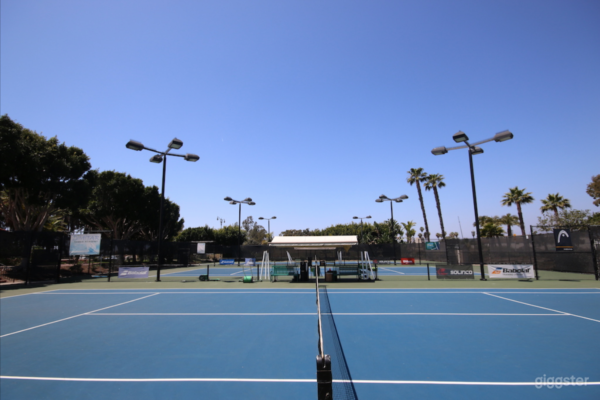 Well-equipped Tennis Academy in Santa Barbara Photo 3