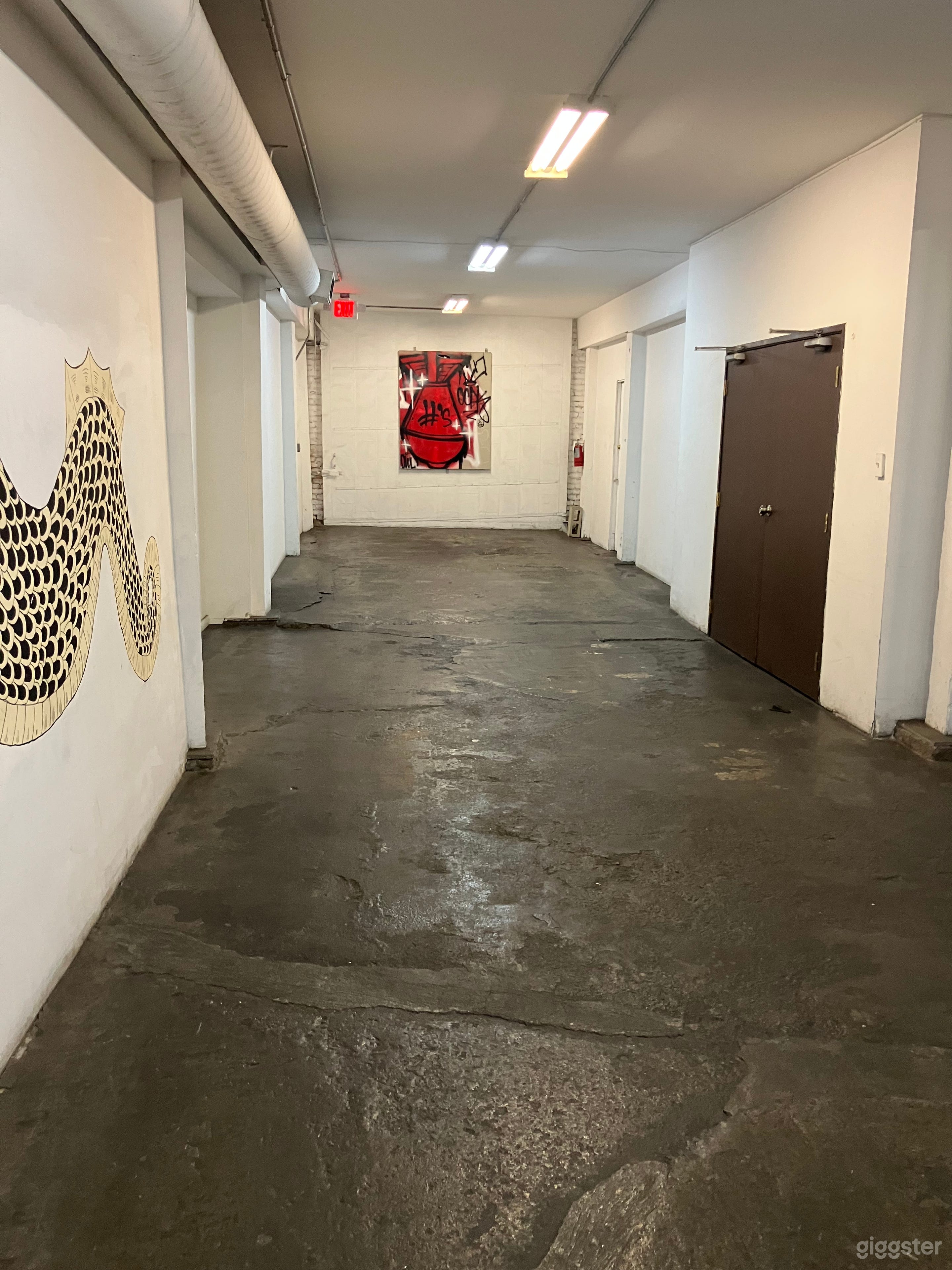 Art gallery in the dtla arts district Photo 3