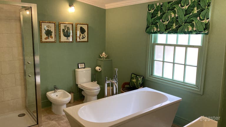  Georgian Townhouse in the heart of Bath 