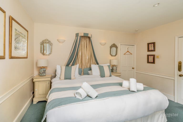  Georgian Townhouse in the heart of Bath 