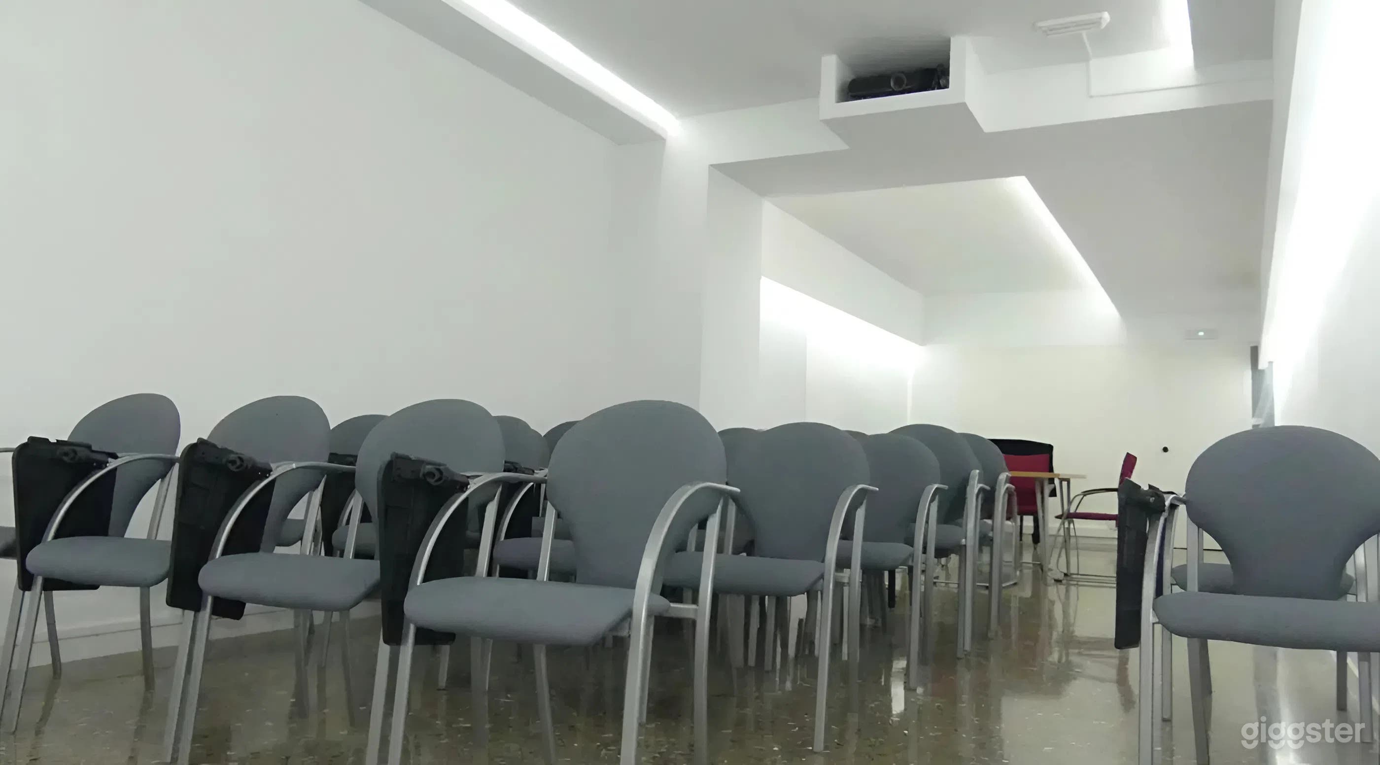 Espacio Moderno de Reuniones y Oficina en el Centro de Barcelona (EXCLUSIVO) Foto 3