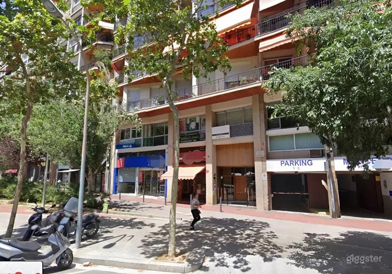  Moderner Meeting- & Bürobereich im Zentrum von Barcelona (MIETUNG) 