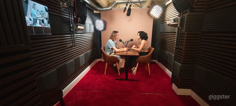  Studio de podcast dynamique et immersif 