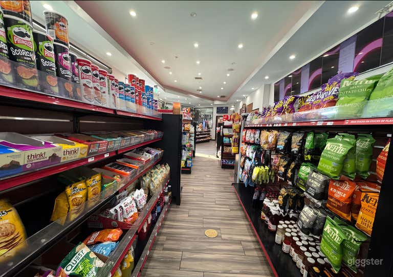  Bright and Wonderful Retail Store 