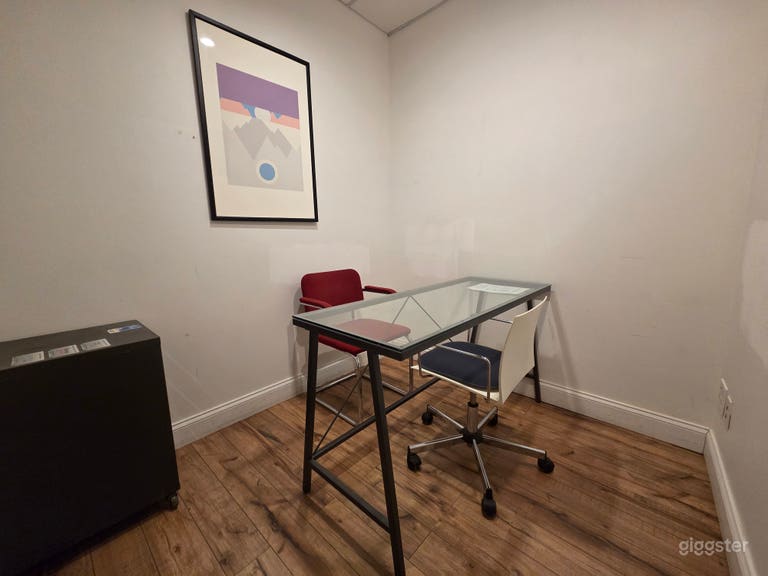  704-E: 2-Person Private Office in Midtown, New York City 