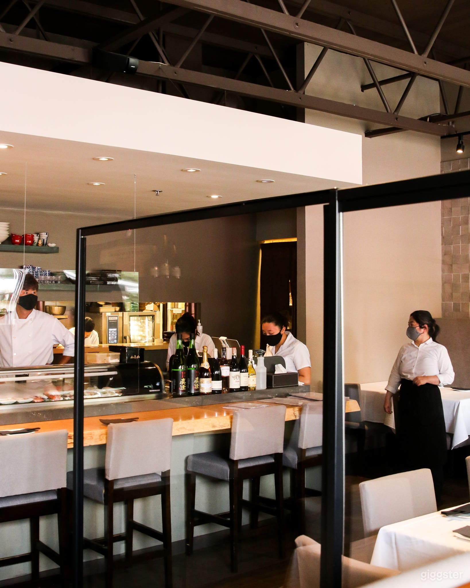 Intimate, Contemporary Japanese Restaurant Photo 2