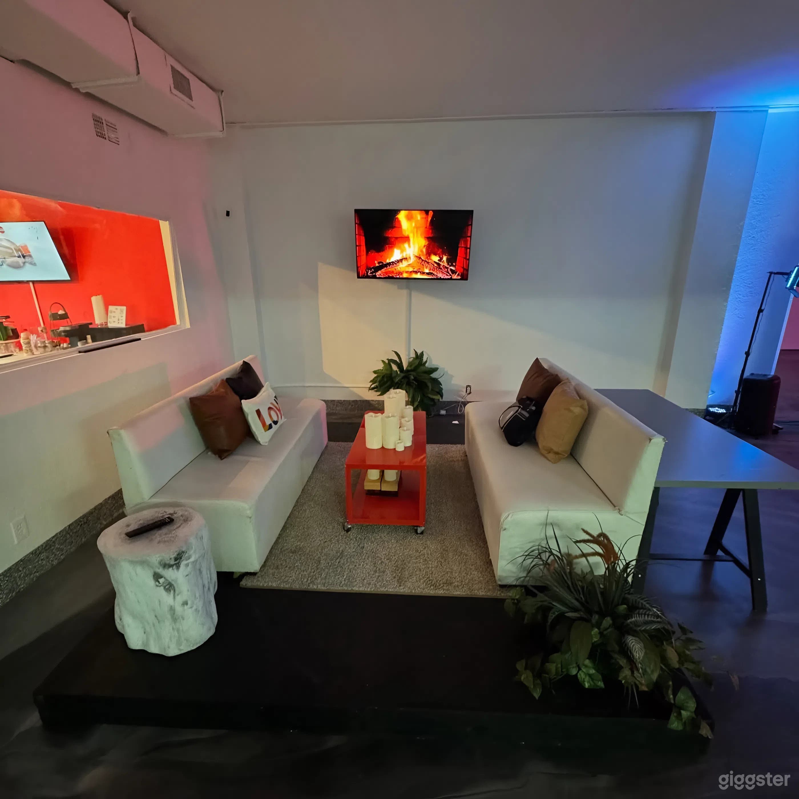 Customizable Production Studio/Event Space for Creatives Photo 2