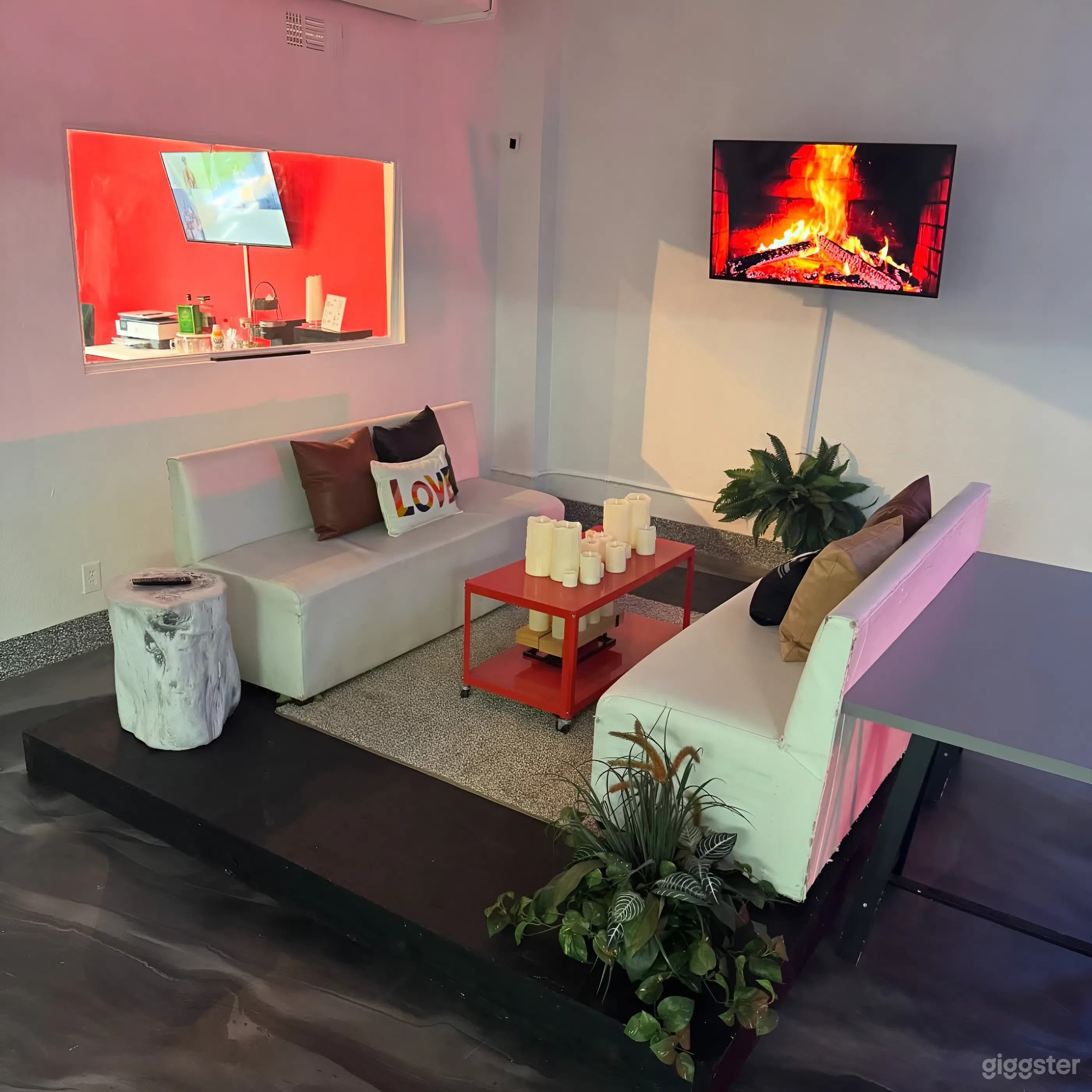 Customizable Production Studio/Event Space for Creatives Photo 3