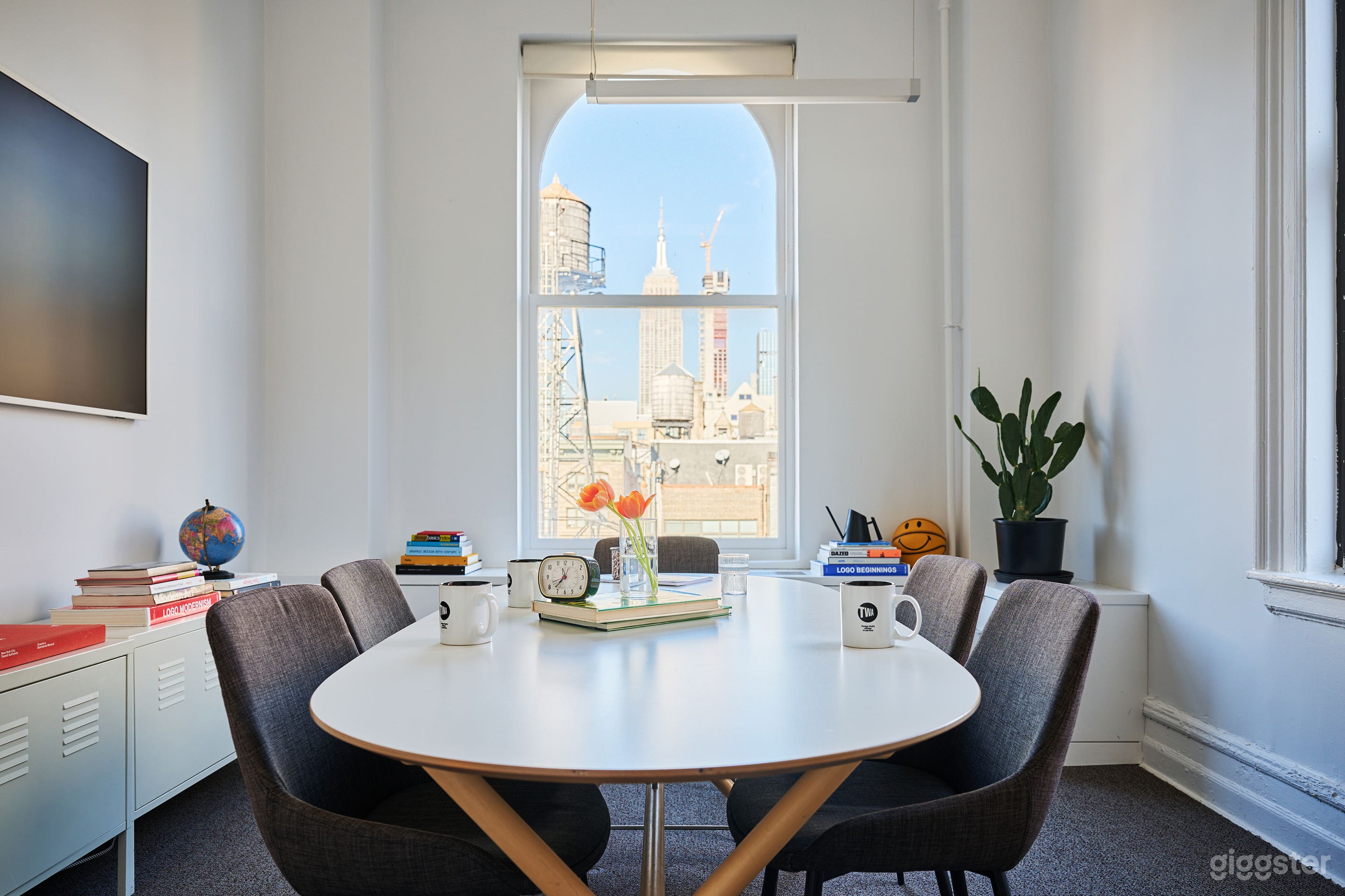 Medium Conference Room