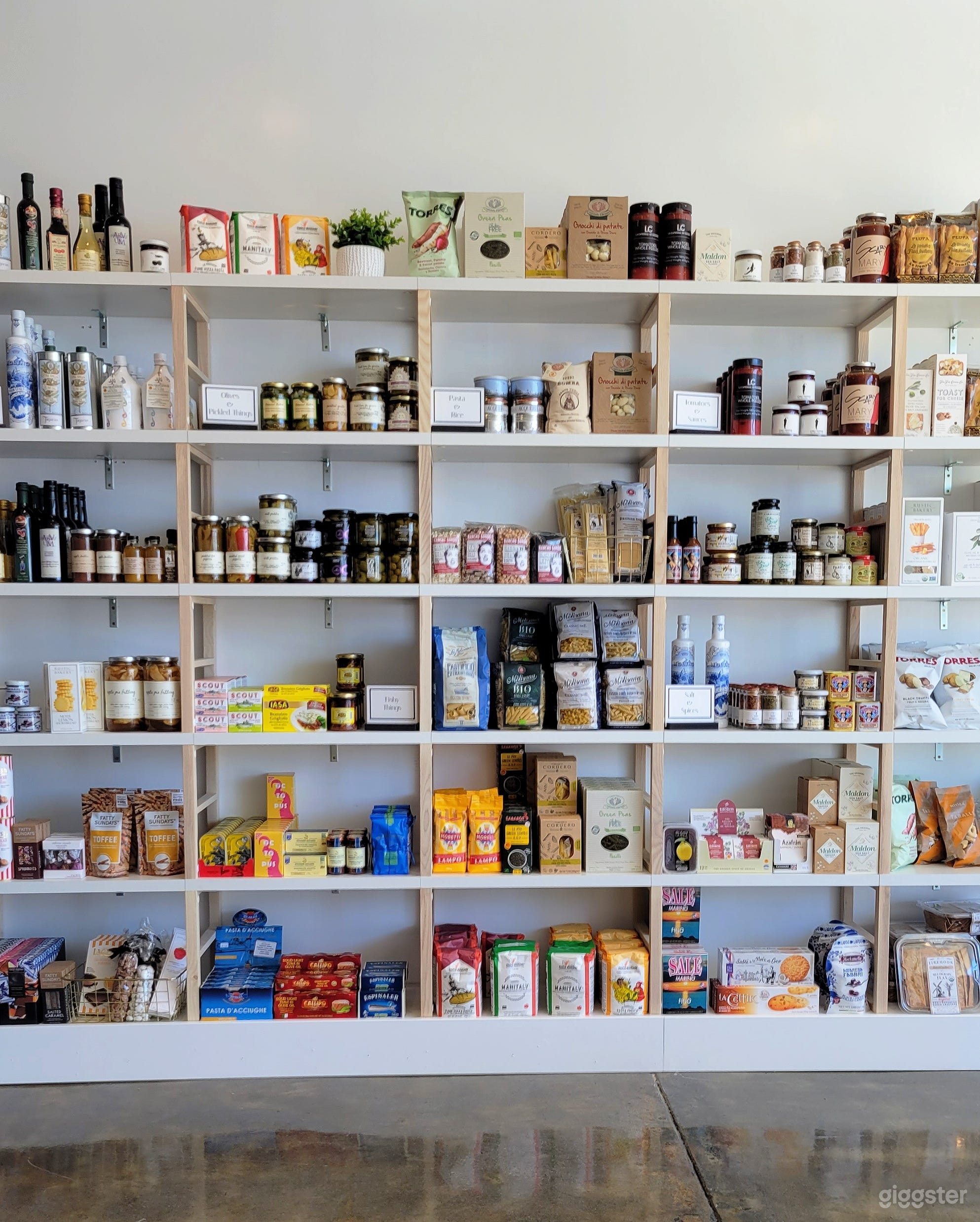 Retail with Eye Catching Products