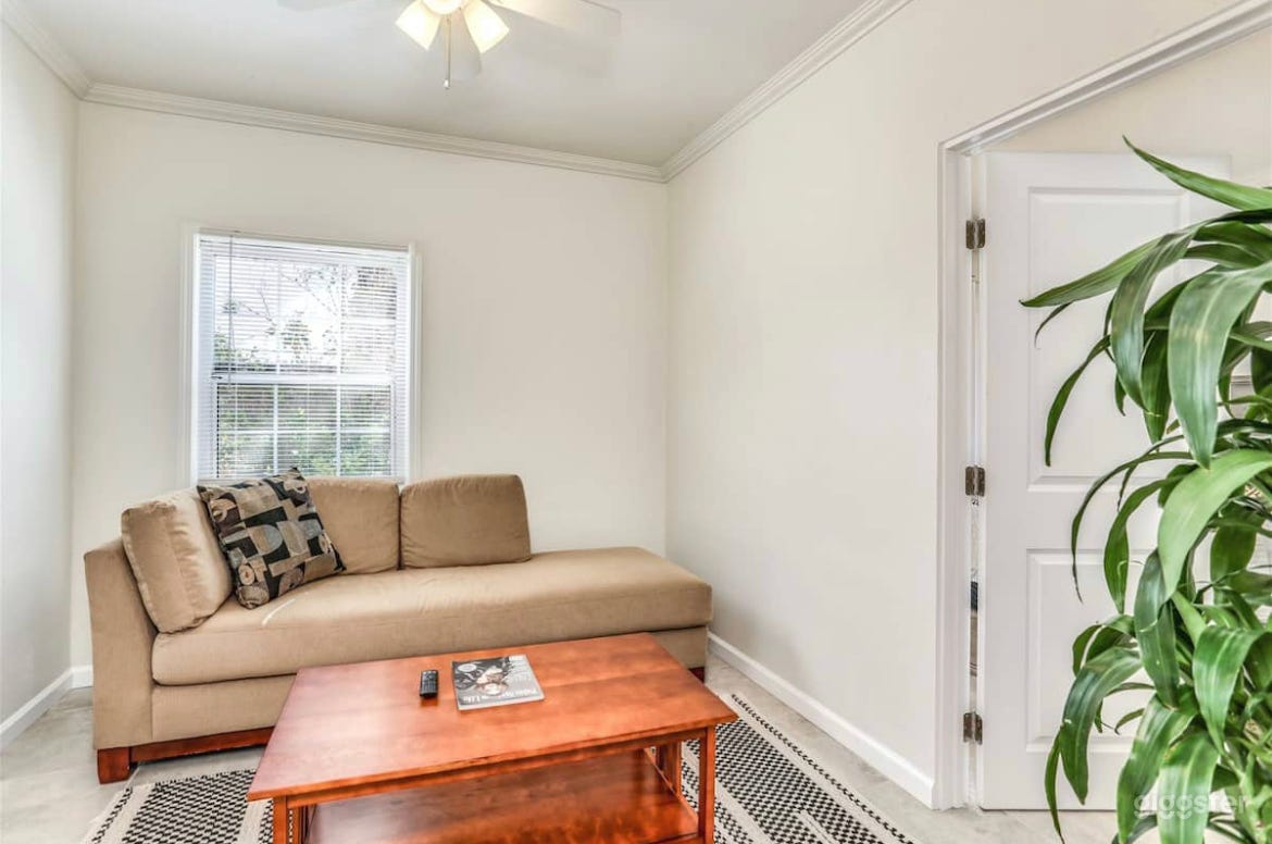 Movie Colony Bungalow (Pool, Spa &amp; Amazing Views) Photo 4