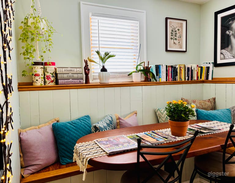  Oasis in the City: Urban MicroFarm, Spa & Retreat 