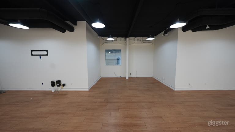  Elite 5308 Event and Production Space 