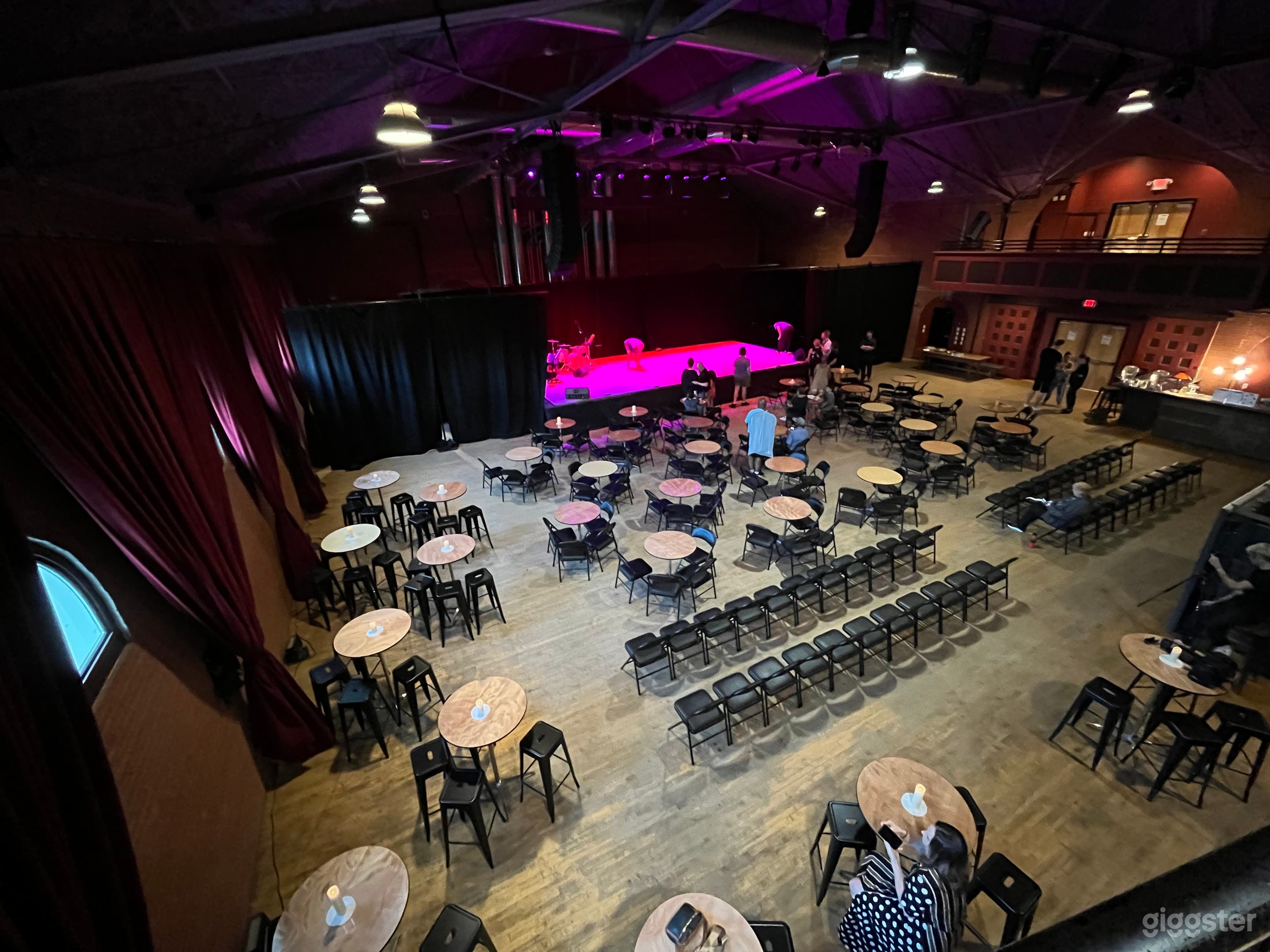Spacious Performance Hall Photo 4