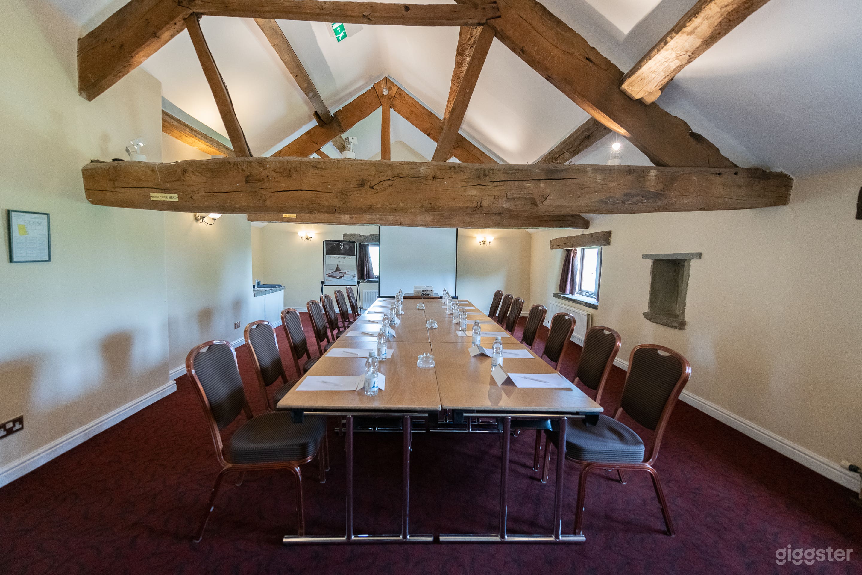 The Wharncliffe Photo 1