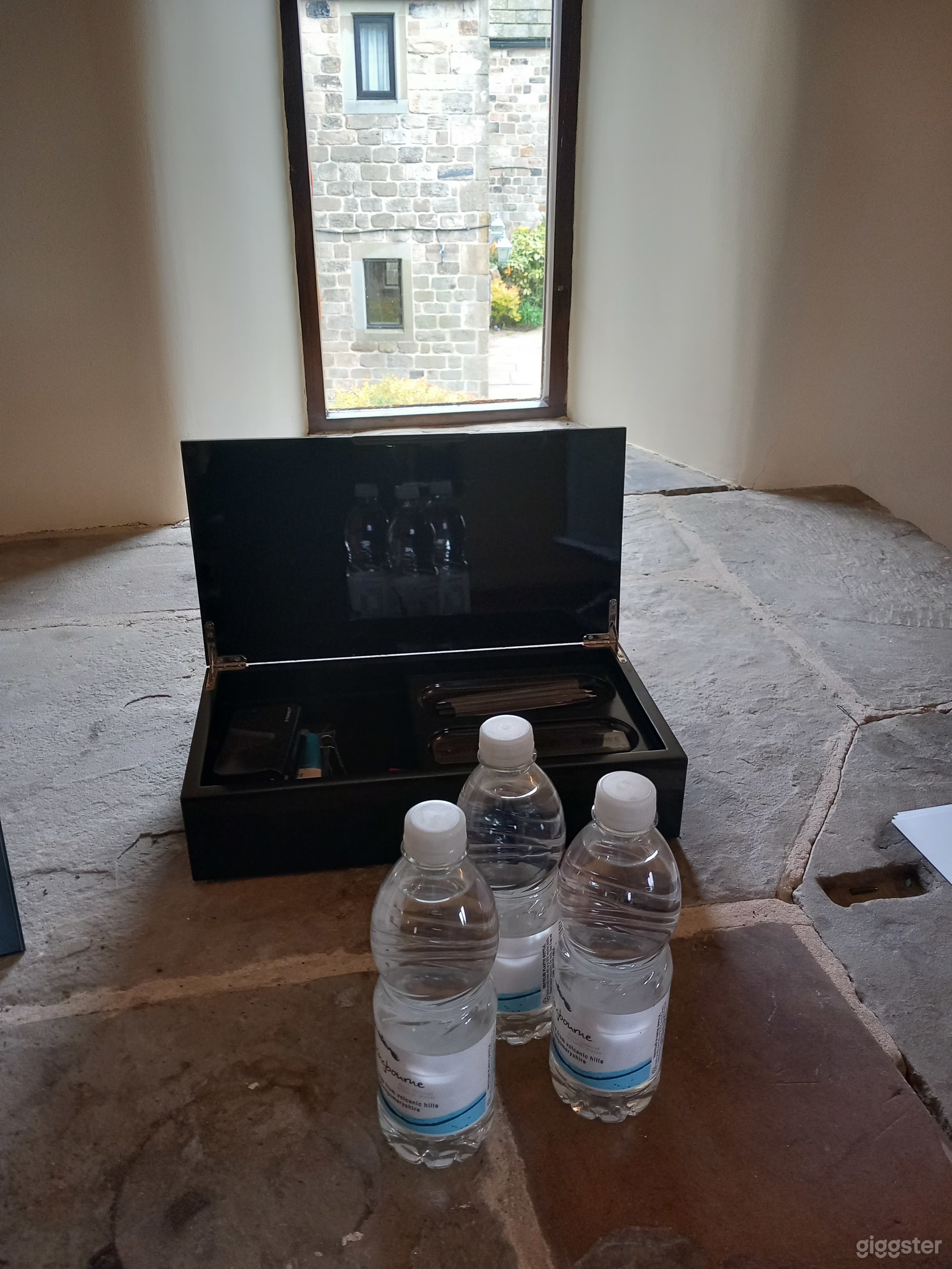 The Wharncliffe Photo 2