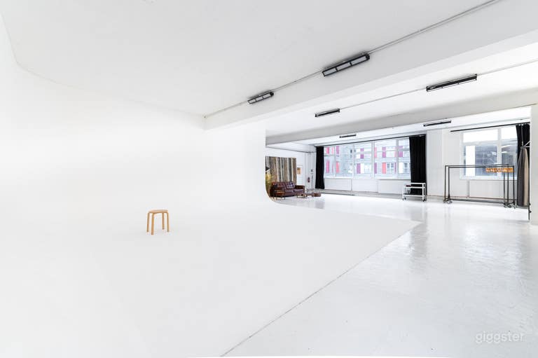  Studio 1 - Brightest Daylight Studio 