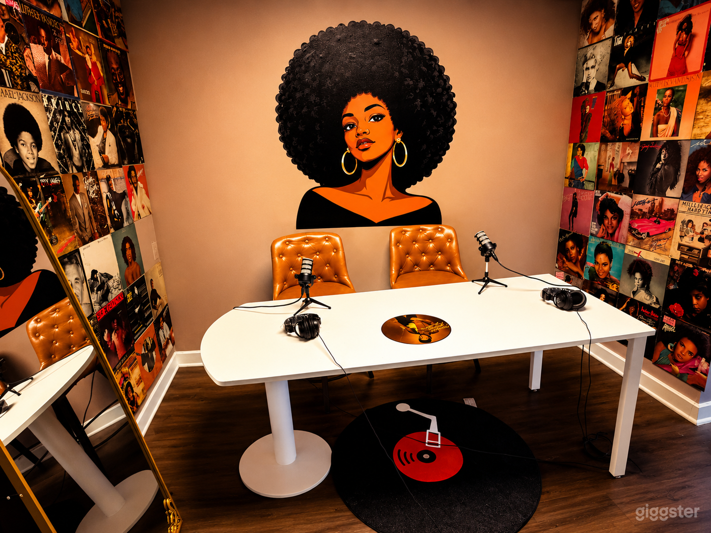 Pod Room A