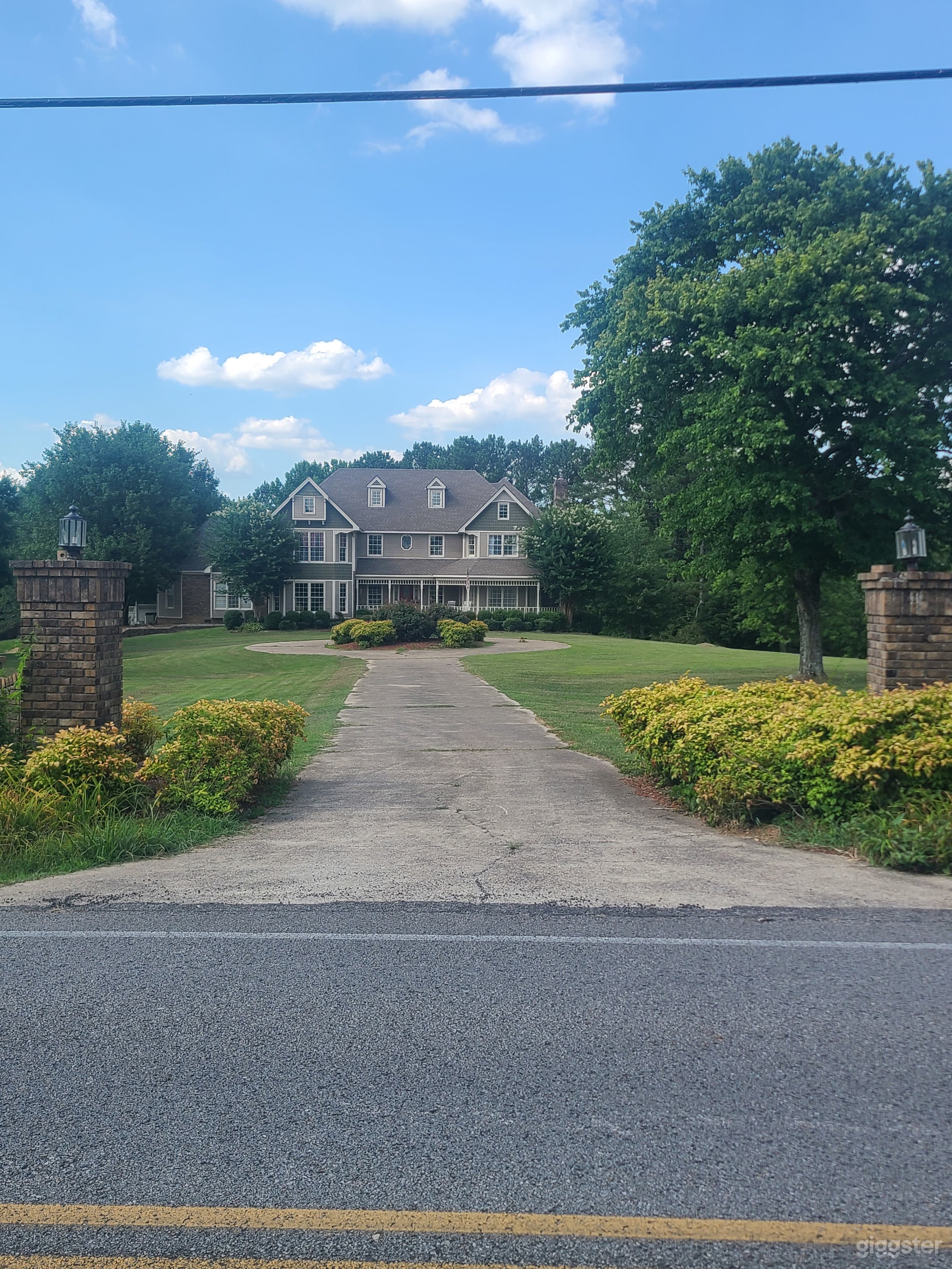 Large Scale Victorian Estate Photo 3