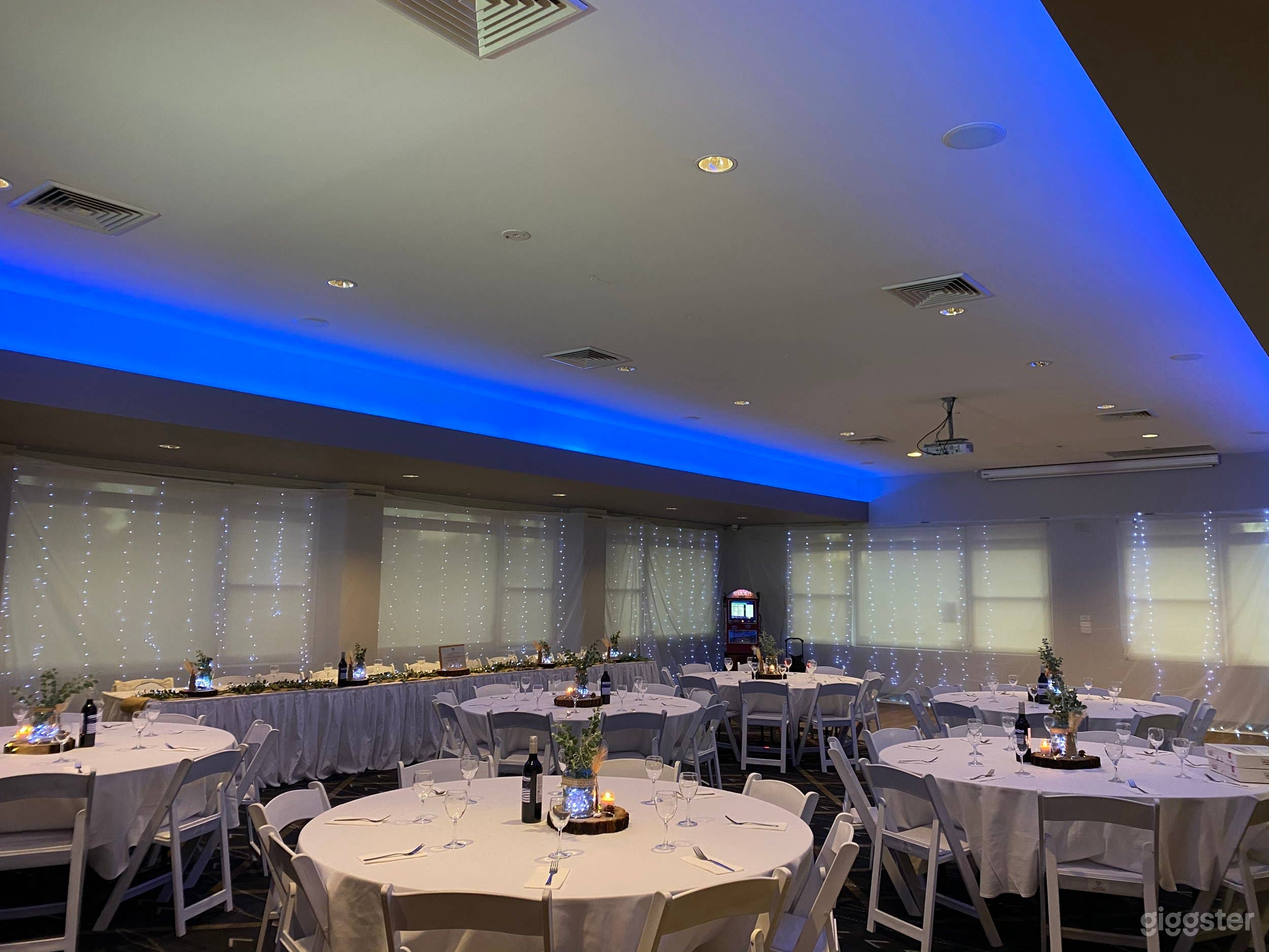 Leisure-GOLF-Dining in a Country Club Venue Space in Springwood Photo 4