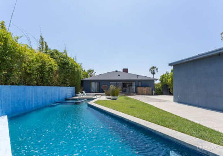 Silverlake Modern Pool Retreat Photo 2