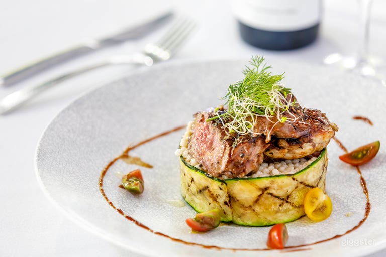  Modern Hotel Dining & Event Space 